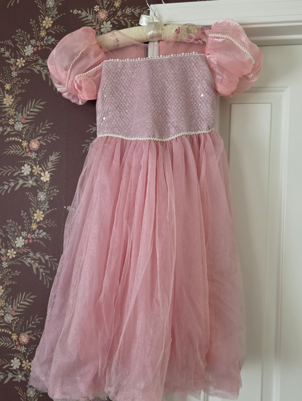 Glinda Wicked-Inspired Gown 5/6